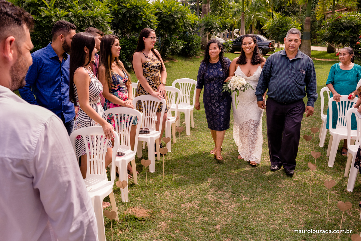 cerimonia de casamento ao ar livre