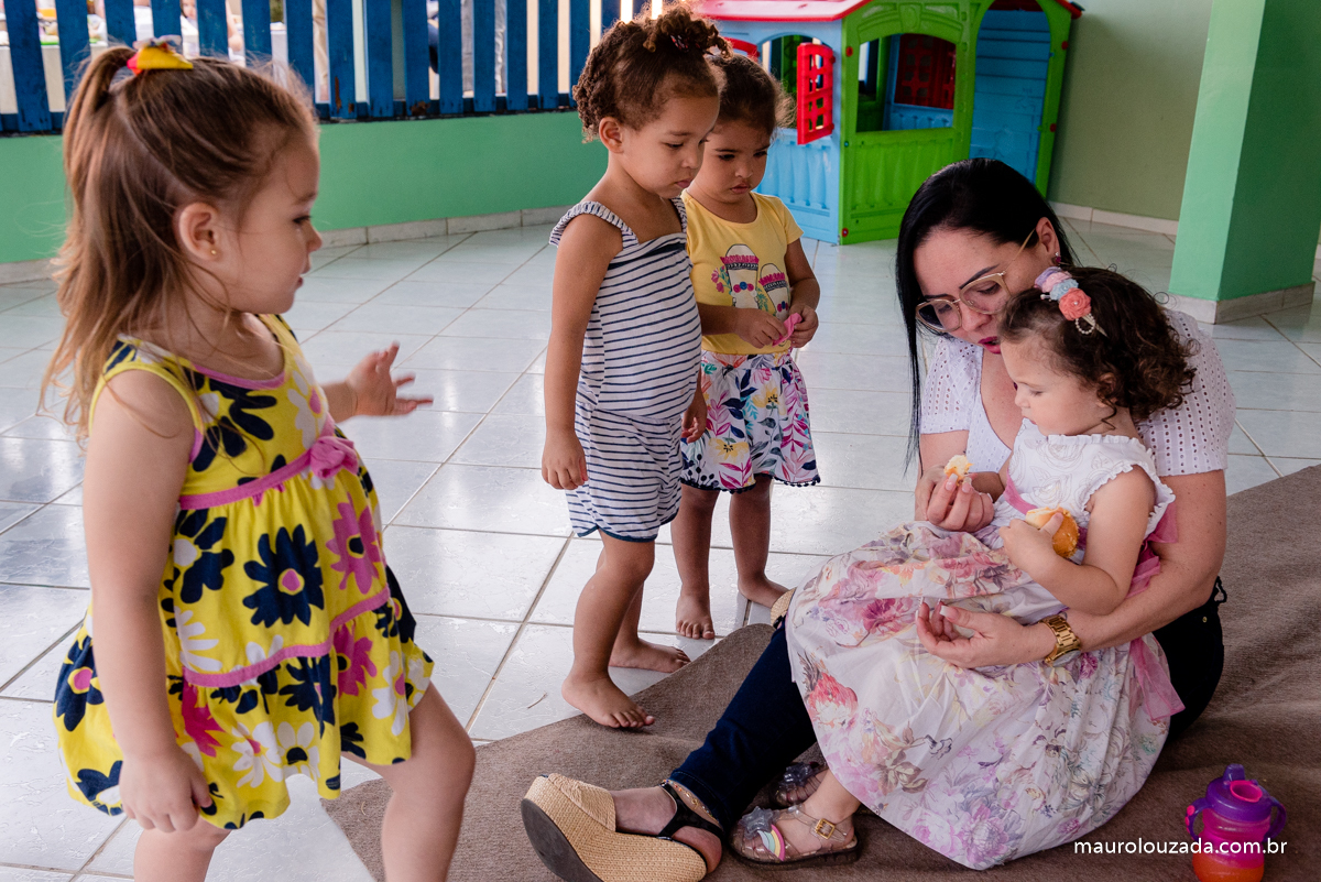fotografia-de-aniversario-em-aracruz-es
fotografia-de-aniversario-grande-vitoria
fotos-de-aniversario-emocionantes
fotografo-de-familia-em-aracruz
festa-na-creche
aniversaio-alice-em-aracruz
fotografo-de-aniversario-norte-espirito-santo
festa-de-criança