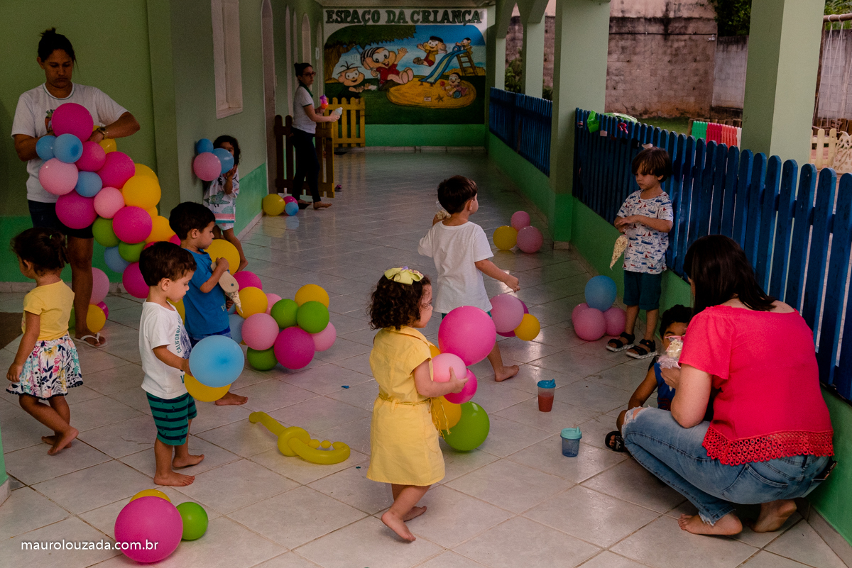 fotografia-de-aniversario-em-aracruz-es
fotografia-de-aniversario-grande-vitoria
fotos-de-aniversario-emocionantes
fotografo-de-familia-em-aracruz
festa-na-creche
aniversaio-alice-em-aracruz
fotografo-de-aniversario-norte-espirito-santo
festa-de-criança