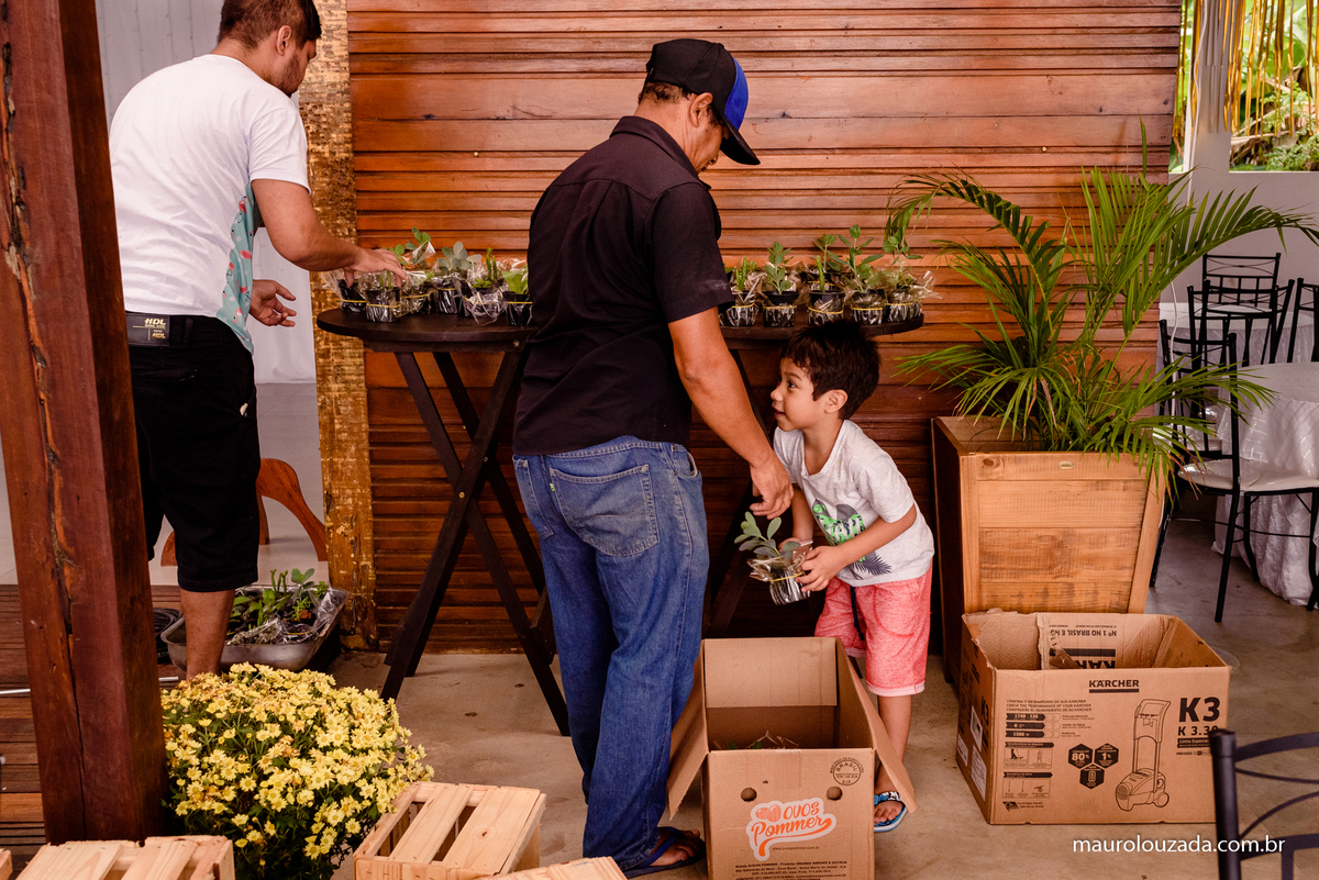 fotografia de casamento salatieli e saulo
casamento salatieli e saulo
casamento religioso em aracruz
fotos emocionantes de casamento
casamento religioso norte do espirito santo
cerimonial encantar