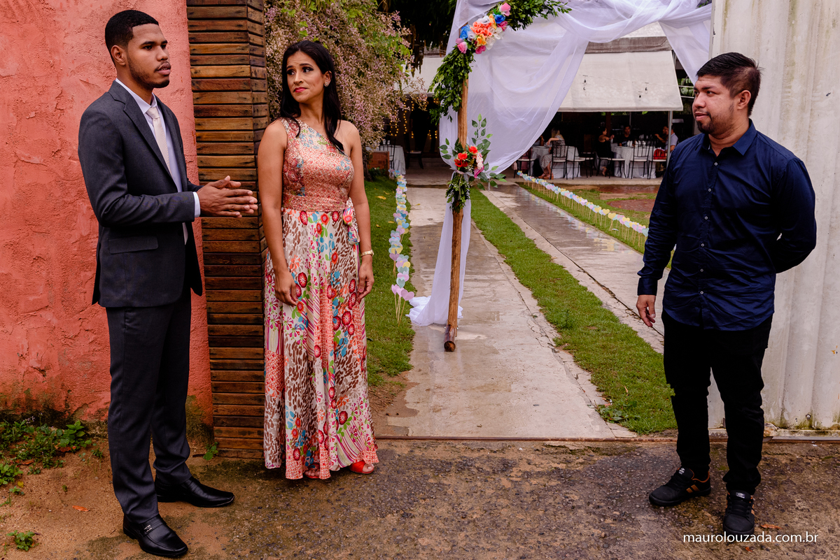 fotografia de casamento salatieli e saulo
casamento salatieli e saulo
casamento religioso em aracruz
fotos emocionantes de casamento
casamento religioso norte do espirito santo
cerimonial encantar