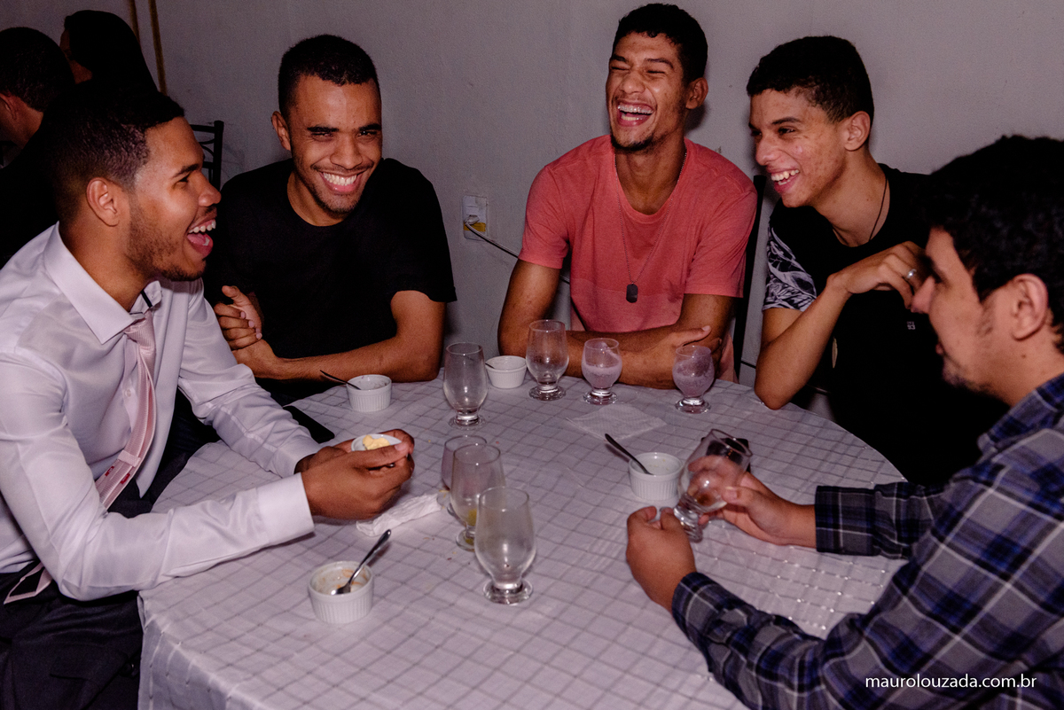 fotografia de casamento salatieli e saulo
casamento salatieli e saulo
casamento religioso em aracruz
fotos emocionantes de casamento
casamento religioso norte do espirito santo
cerimonial encantar