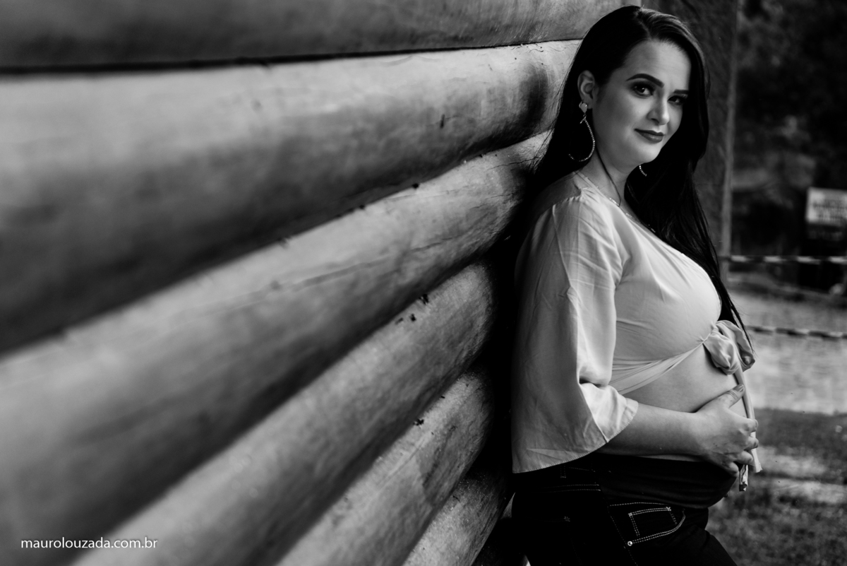 fotografia-de-gestante-em-pedra-azul-es
ensaio-de-gestante-em domingos-martins-es
ensaio-de-gestante-rovena-e pedro
ensaio-de-gestante-em-rota-do-lagarto-es
fotografia-de-gestante-nas-montanhas-capixabas
fotos-de-gestante-emocionantes
fotografo-de-familia