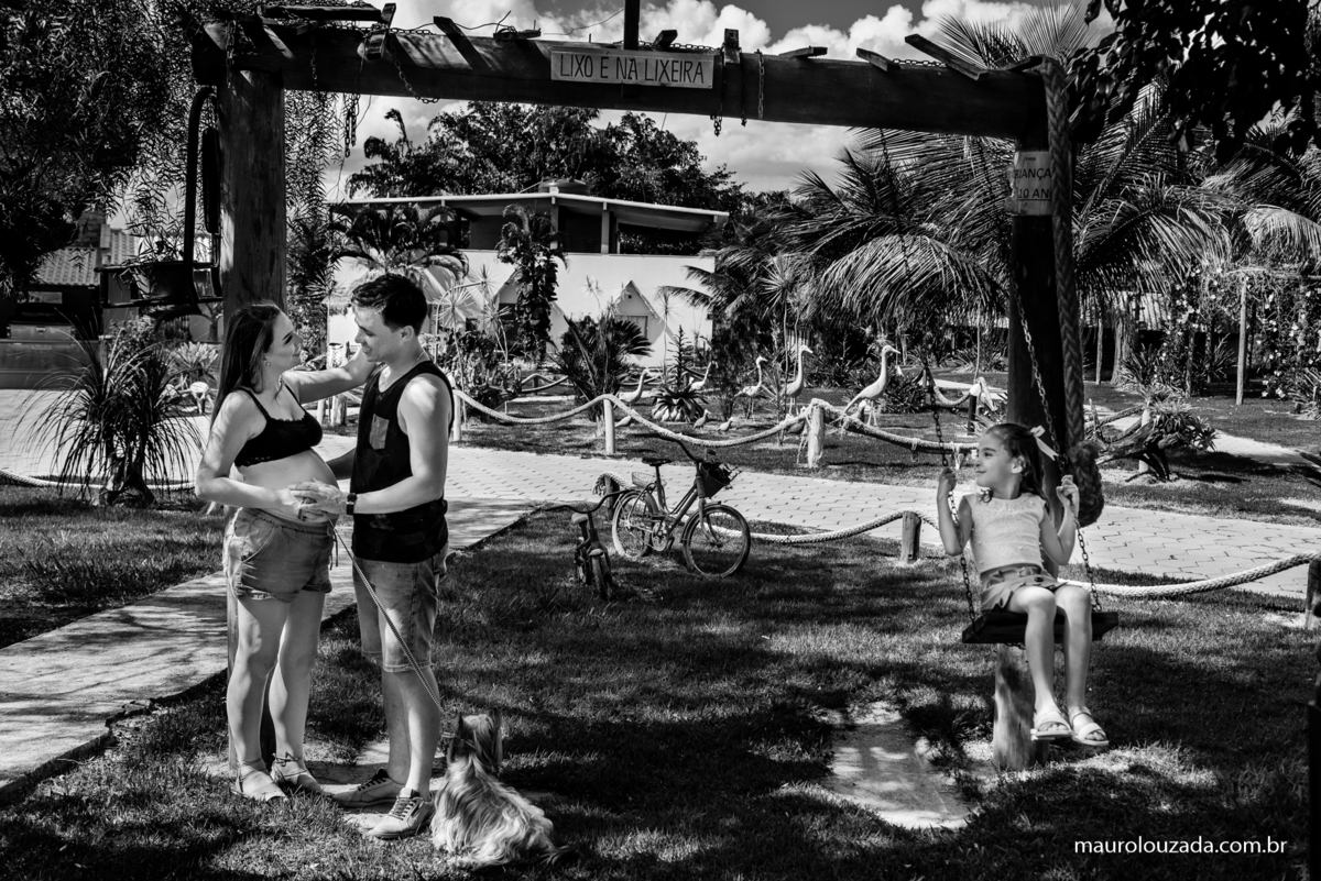 fotografia-de-gestante-no-sitio-por-do-sol
ensaio-de-gestante-em-aracruz-es
ensaio-de-gestante-eliza-e-jefferson
ensaio-de-gestante-em-monte-serrat-aracruz-es
fotografia-de-gestante-ao-ar-livre
fotos-de-gestante-emocionantes
fotografo-de-familia