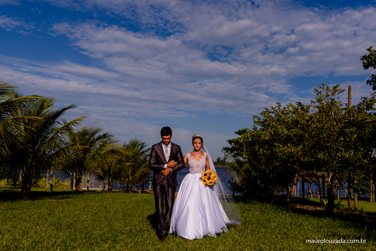 fotografia de casal em lagoa do aguiar aracruz es
ensaio-de-casal-em-lagoa-do-aguiar-aracruz-es
ensaio de casal adriele e alyson
ensaio pos casamento
essesion
fotografia pos casamento aracruz
fotos de casal emocionantes
sua historia minhas fotos