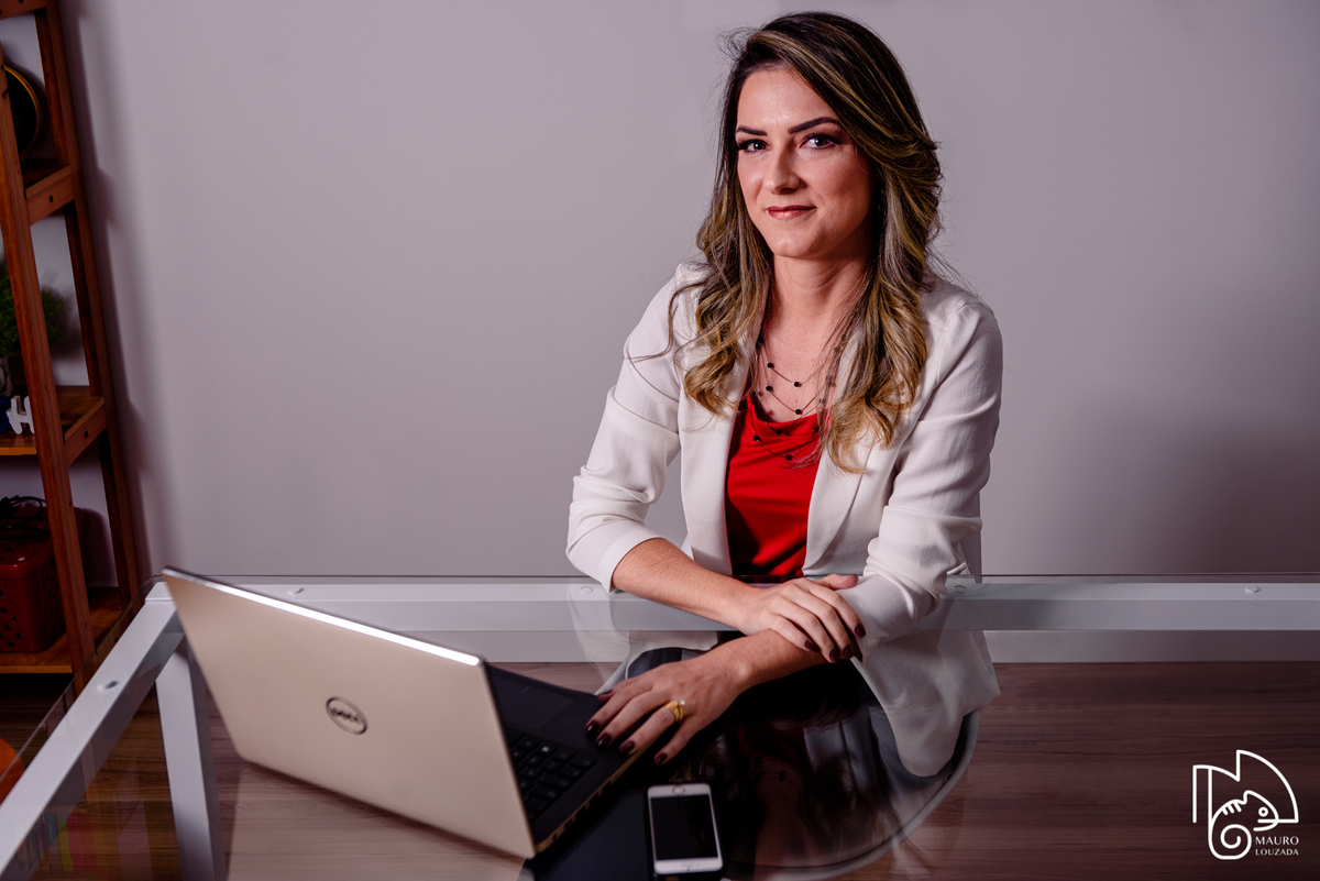 retrato profissional, foto profissional, foto corporativa, foto de perfil, perfil profissional, foto para instagram, mauro louzada fotografia, sua história minhas fotos, fotógrafo aracruz, fotógrafo de casamento em aracruz, fotógrafo de família em aracruz