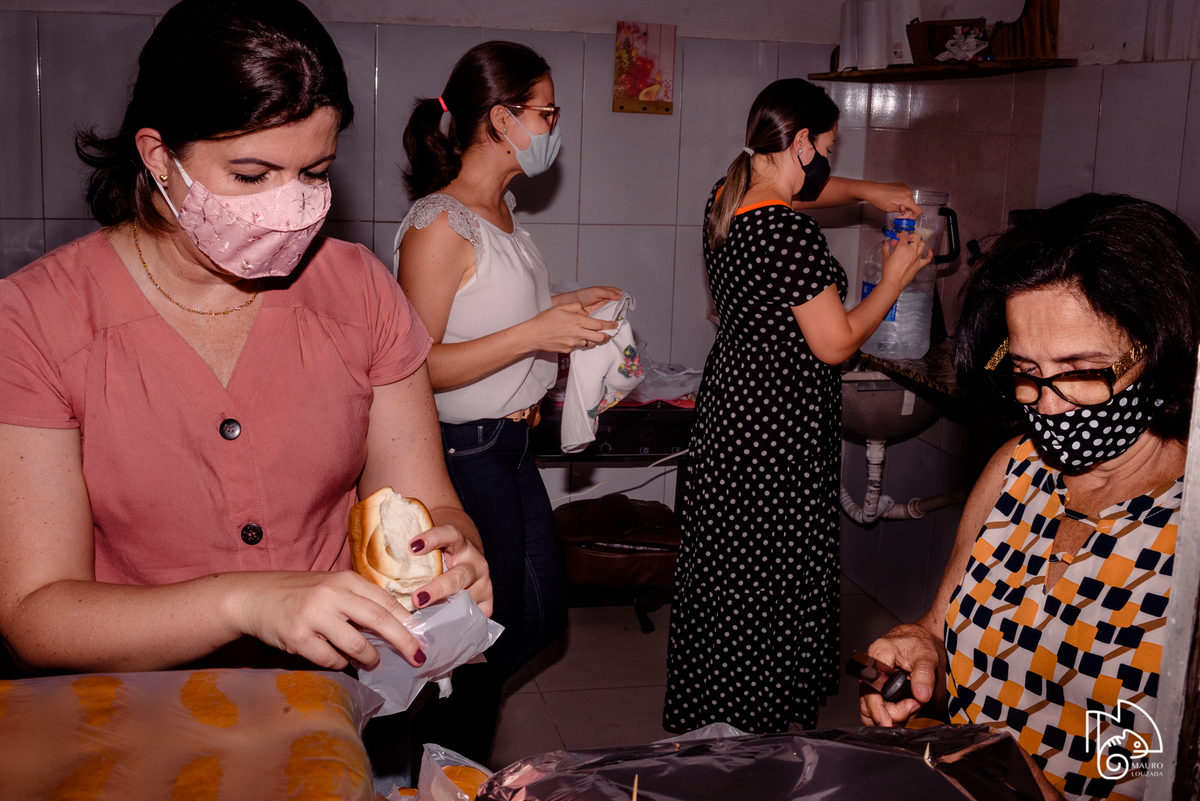 chá de fraldas da elis, à espera da elis, chá de fraldas em família, chá de fraldas entre amigos, chá de fraldas aracruz, chá de fraldas no morada park, mauro louzada fotografia, sua história? minhas fotos, fotógrafo aracruz, fotógrafo de família, família
