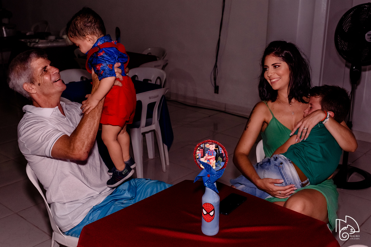 níver theo, aniversário infantil, 1 aninho do theo, fotos do aniversário do theo, festinha infantil, festa em família, mauro louzada fotografia, sua história minhas fotos, fotógrafo aracruz, fotógrafo de casamento, fotógrafo de família, níver aracruz