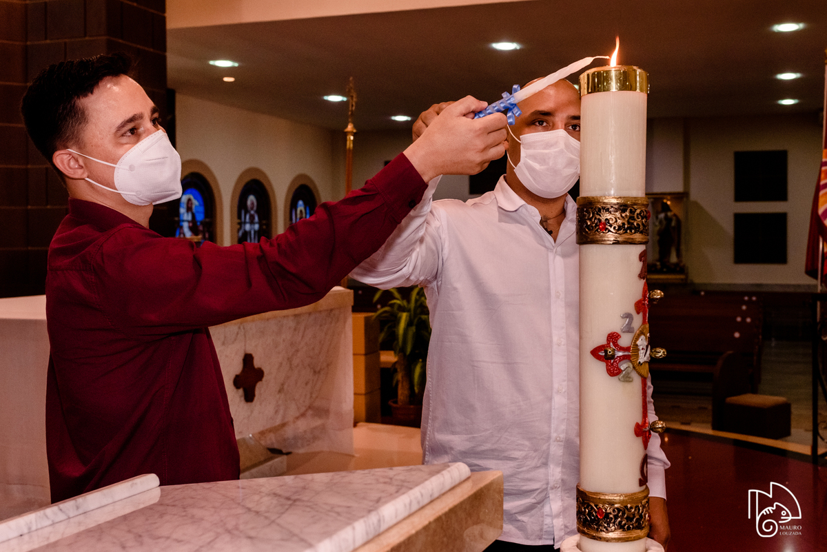 fotografias do batizado do benício, batismo católico, batismo aracruz, fotos do batizado do benício, batismo, sacramento do batismo, mauro louzada fotografia, sua história minhas fotos, fotógrafo aracruz, fotógrafo de casamento, fotógrafo de família