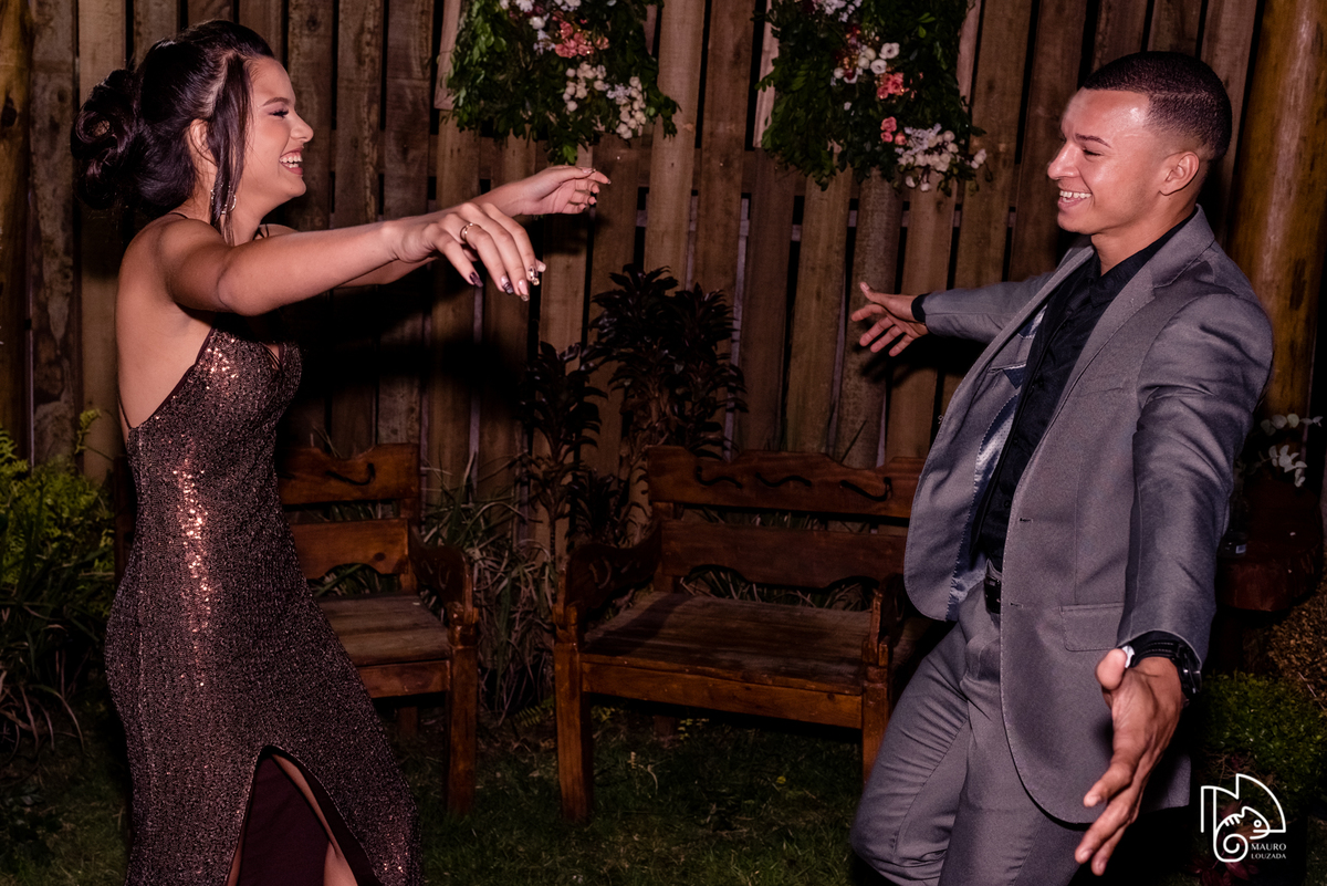 debutante raphaela, fotos da raphaela, 15 anos da raphaela, fotos do aniversário da raphaela, debutantes aracruz, mauro louzada fotografia, sua historia minhas fotos, fotografo aracruz, fotografias verdadeiras, fotos com história, historias de familia