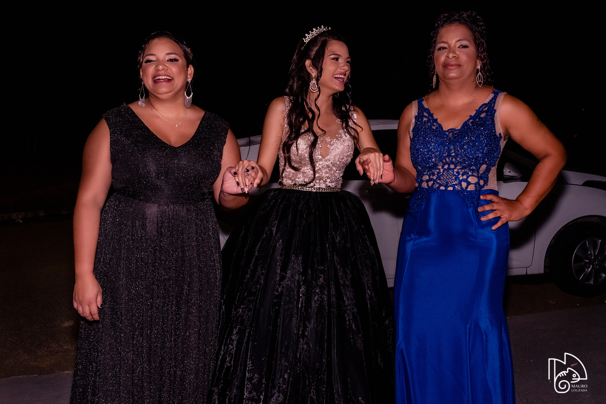 debutante raphaela, fotos da raphaela, 15 anos da raphaela, fotos do aniversário da raphaela, debutantes aracruz, mauro louzada fotografia, sua historia minhas fotos, fotografo aracruz, fotografias verdadeiras, fotos com história, historias de familia