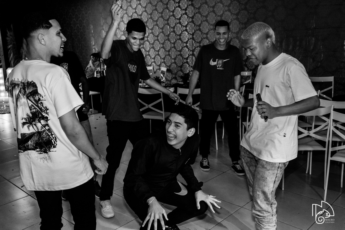 debutante raphaela, fotos da raphaela, 15 anos da raphaela, fotos do aniversário da raphaela, debutantes aracruz, mauro louzada fotografia, sua historia minhas fotos, fotografo aracruz, fotografias verdadeiras, fotos com história, historias de familia