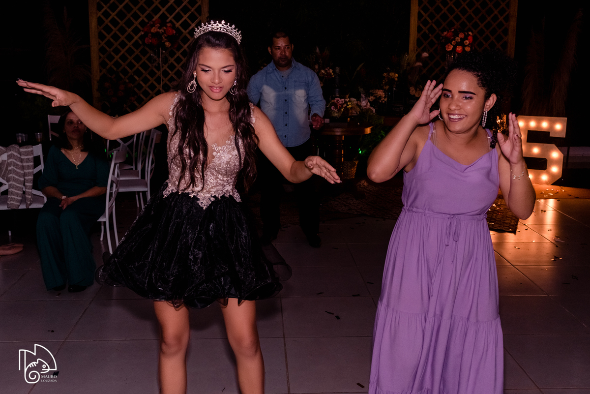 debutante raphaela, fotos da raphaela, 15 anos da raphaela, fotos do aniversário da raphaela, debutantes aracruz, mauro louzada fotografia, sua historia minhas fotos, fotografo aracruz, fotografias verdadeiras, fotos com história, historias de familia