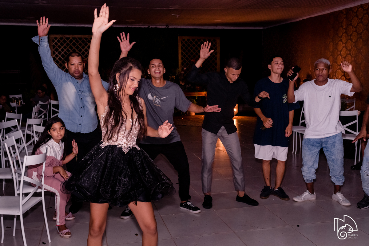 debutante raphaela, fotos da raphaela, 15 anos da raphaela, fotos do aniversário da raphaela, debutantes aracruz, mauro louzada fotografia, sua historia minhas fotos, fotografo aracruz, fotografias verdadeiras, fotos com história, historias de familia