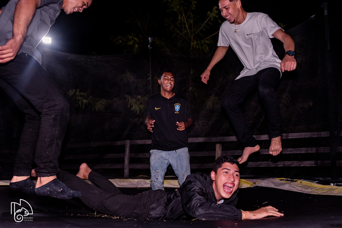 debutante raphaela, fotos da raphaela, 15 anos da raphaela, fotos do aniversário da raphaela, debutantes aracruz, mauro louzada fotografia, sua historia minhas fotos, fotografo aracruz, fotografias verdadeiras, fotos com história, historias de familia