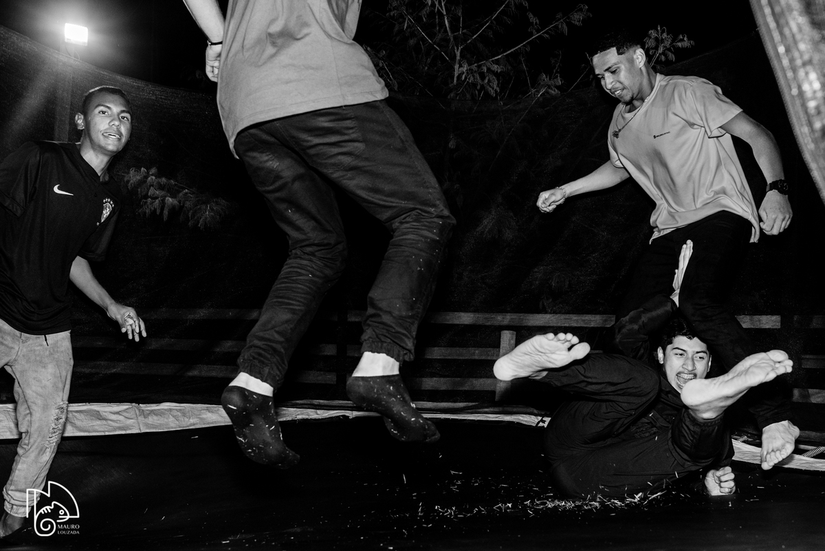 debutante raphaela, fotos da raphaela, 15 anos da raphaela, fotos do aniversário da raphaela, debutantes aracruz, mauro louzada fotografia, sua historia minhas fotos, fotografo aracruz, fotografias verdadeiras, fotos com história, historias de familia