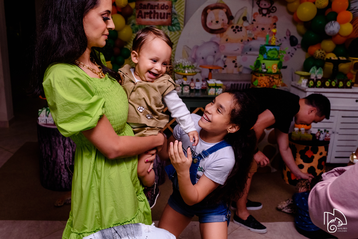 níver arthur, aniversário infantil, 1 ano do arthur, fotos do aniversário do arthur, festinha infantil, festa em família, mauro louzada fotografia, sua história minhas fotos, fotógrafo aracruz, fotógrafo de casamento, fotógrafo de família, níver aracruz