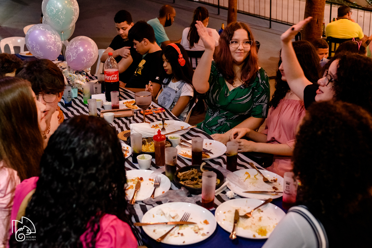 debutante karolin, fotos da karolin, 15 anos da karolin, fotos do aniversário da karolin, debutantes aracruz, mauro louzada fotografia, sua historia minhas fotos, fotografo aracruz, fotografias verdadeiras, fotos com história, historias de familia