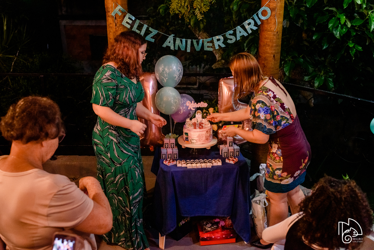 debutante karolin, fotos da karolin, 15 anos da karolin, fotos do aniversário da karolin, debutantes aracruz, mauro louzada fotografia, sua historia minhas fotos, fotografo aracruz, fotografias verdadeiras, fotos com história, historias de familia