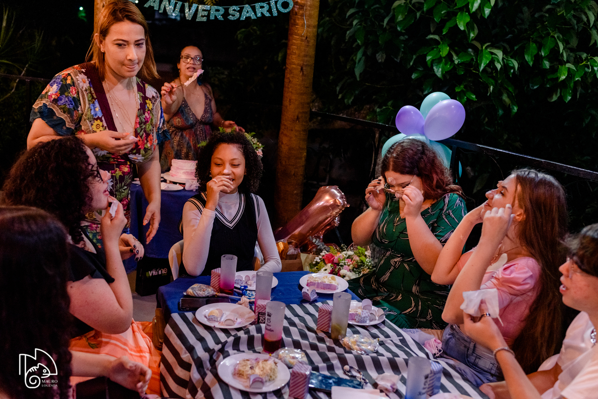 debutante karolin, fotos da karolin, 15 anos da karolin, fotos do aniversário da karolin, debutantes aracruz, mauro louzada fotografia, sua historia minhas fotos, fotografo aracruz, fotografias verdadeiras, fotos com história, historias de familia