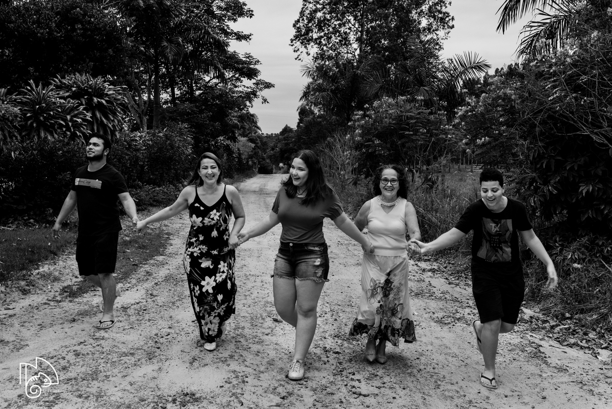 debutante karolin, fotos da karolin, 15 anos da karolin, fotos do ensaio da karolin, debutantes aracruz, mauro louzada fotografia, sua historia minhas fotos, fotografo aracruz, fotografias verdadeiras, fotos com história, historias de familia