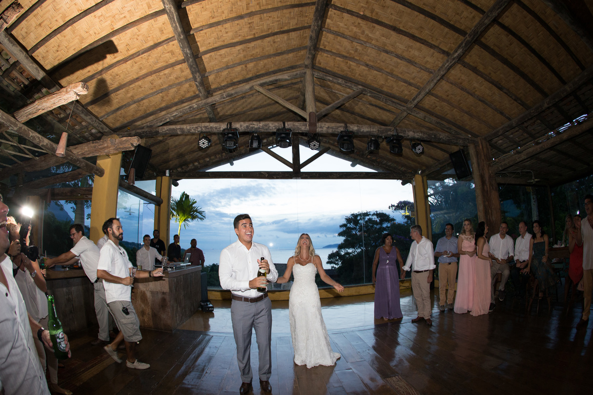 Casamento - Espaço Galiileu Feiticeira - Ilhabela - SP
