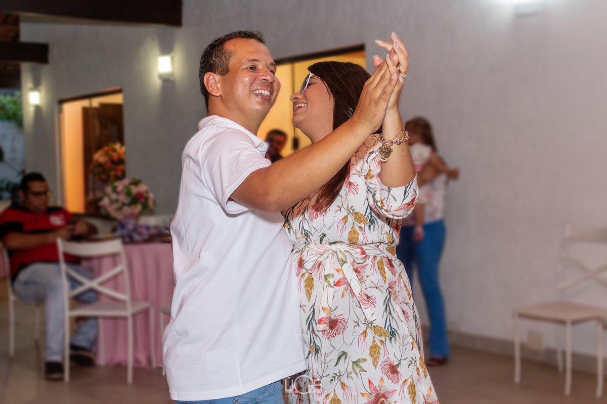 casal dancando