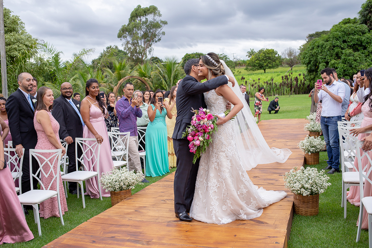 Casamento Taís e Leandro - Recanto Cascata da Lagoa