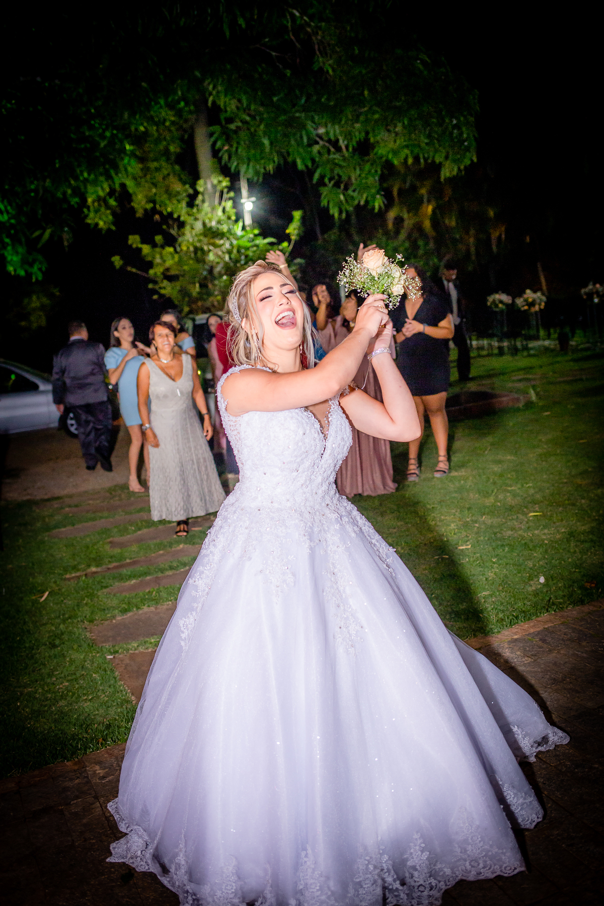 Fotos de Casamento em BH - Fotos de Casamento em Contagem - Linda Noiva - Making of