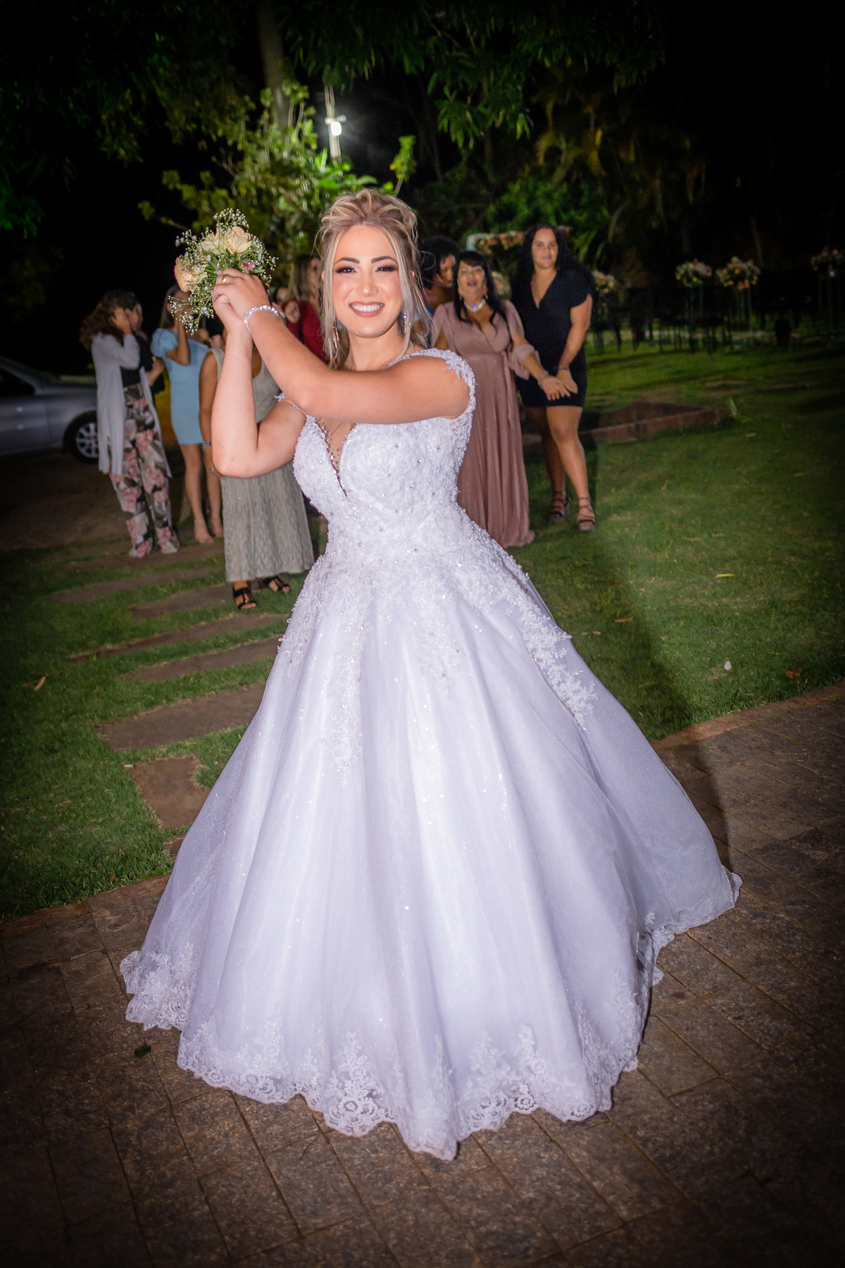 Fotos de Casamento em BH - Fotos de Casamento em Contagem - Linda Noiva - Making of