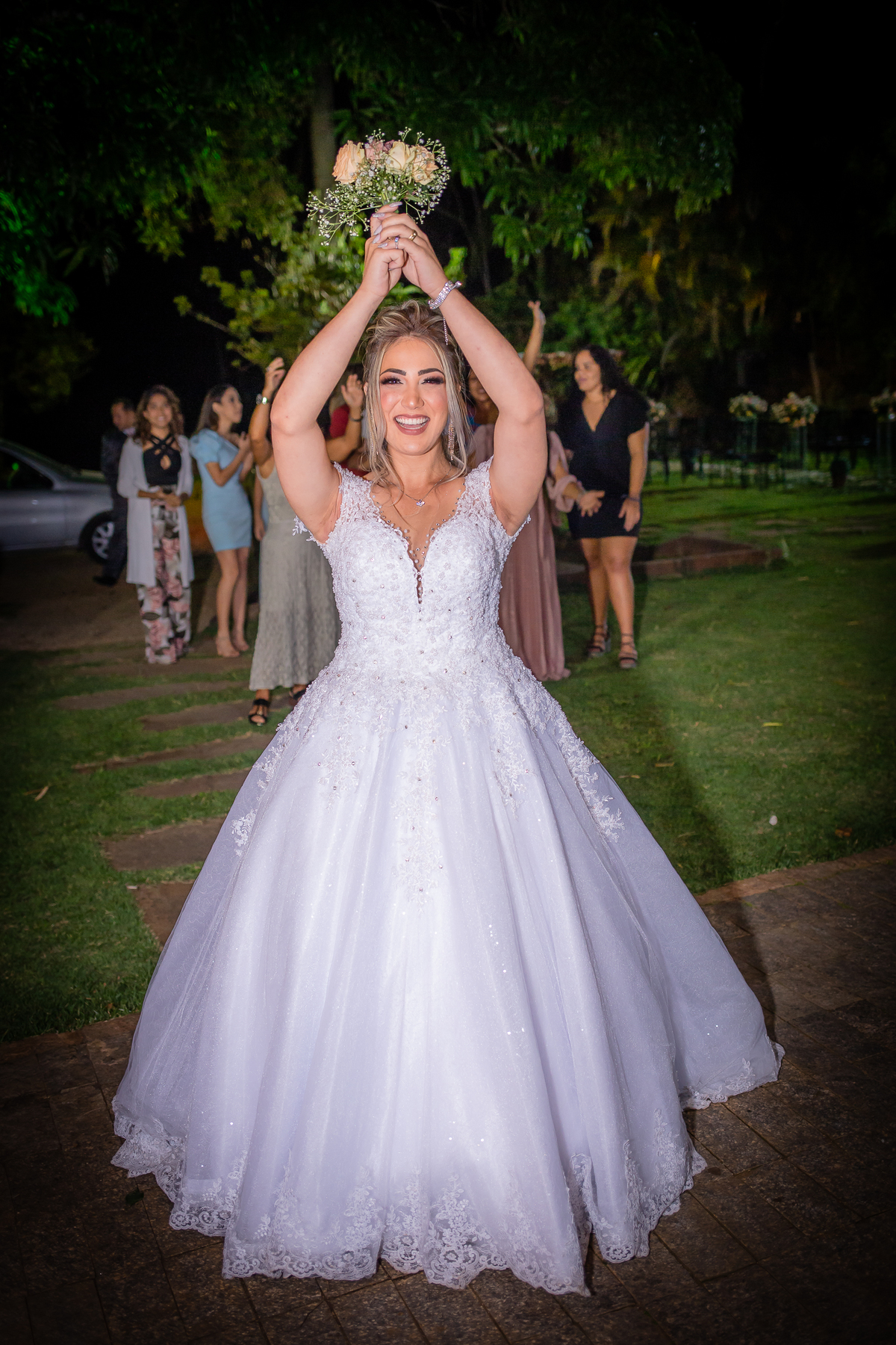 Fotos de Casamento em BH - Fotos de Casamento em Contagem - Linda Noiva - Making of