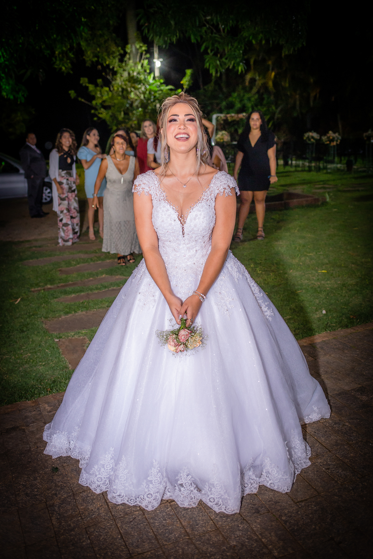 Fotos de Casamento em BH - Fotos de Casamento em Contagem - Linda Noiva - Making of