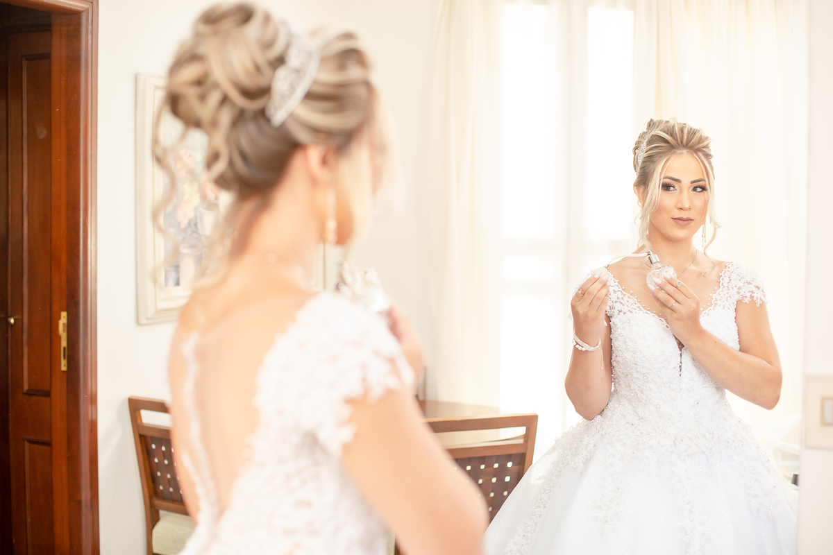 Fotos de Casamento em BH - Fotos de Casamento em Contagem - Linda Noiva - Making of