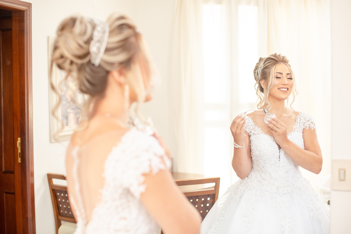 Fotos de Casamento em BH - Fotos de Casamento em Contagem - Linda Noiva - Making of