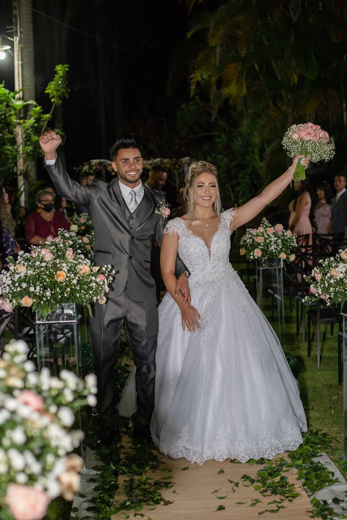 Fotos de Casamento em BH - Fotos de Casamento em Contagem - Linda Noiva - Making of