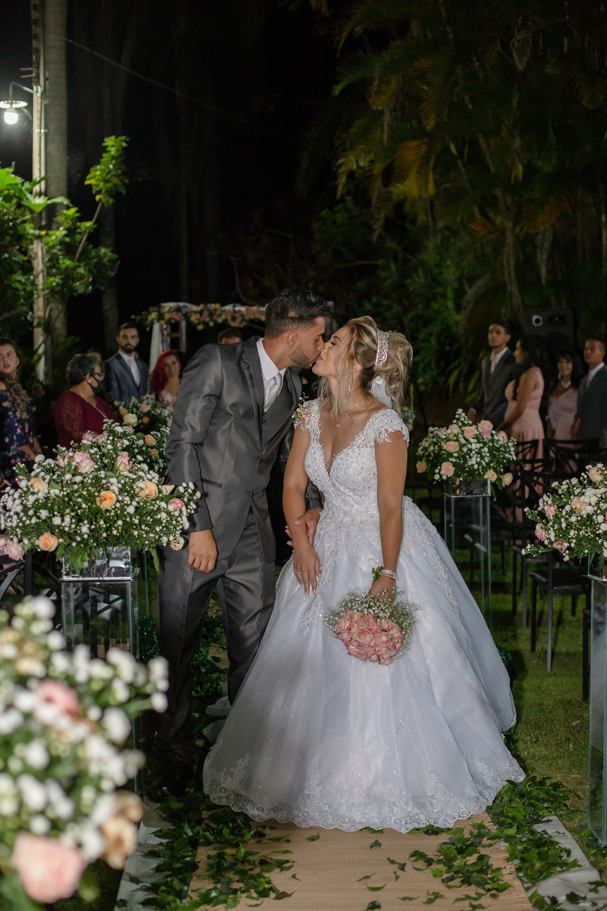 Fotos de Casamento em BH - Fotos de Casamento em Contagem - Linda Noiva - Making of