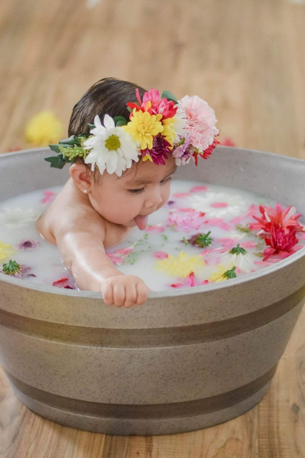 Imagem capa - MIlk Bath por Daniely
