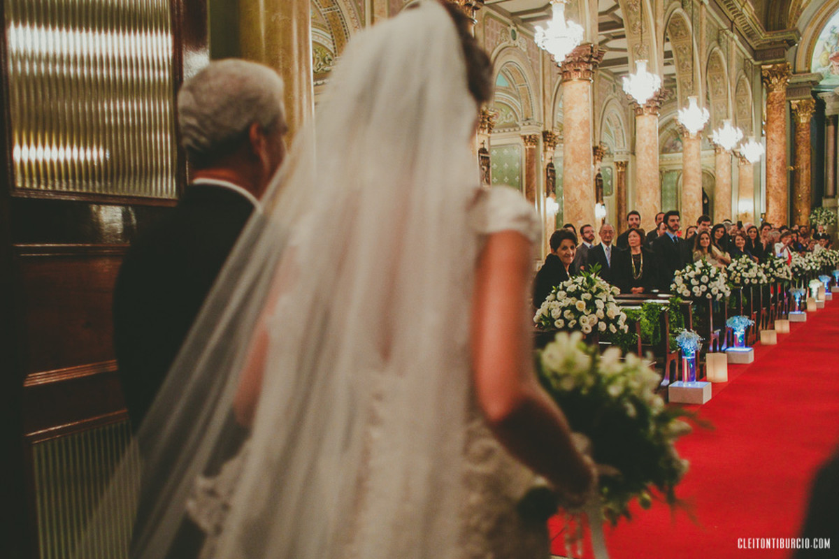 Mariana e Paulo | Igreja do Calvário e Buffet Colonial