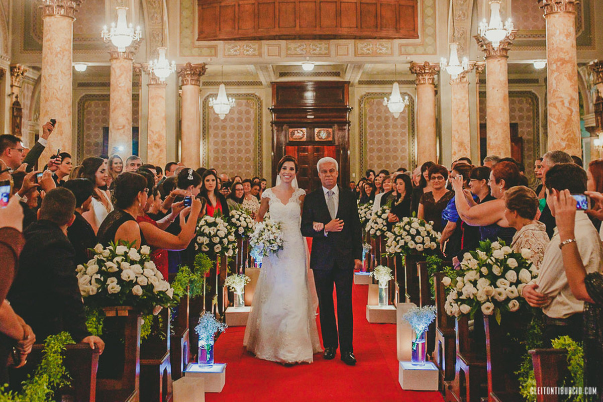 Mariana e Paulo | Igreja do Calvário e Buffet Colonial
