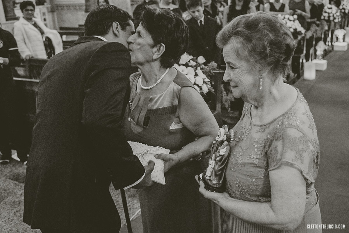 Mariana e Paulo | Igreja do Calvário e Buffet Colonial