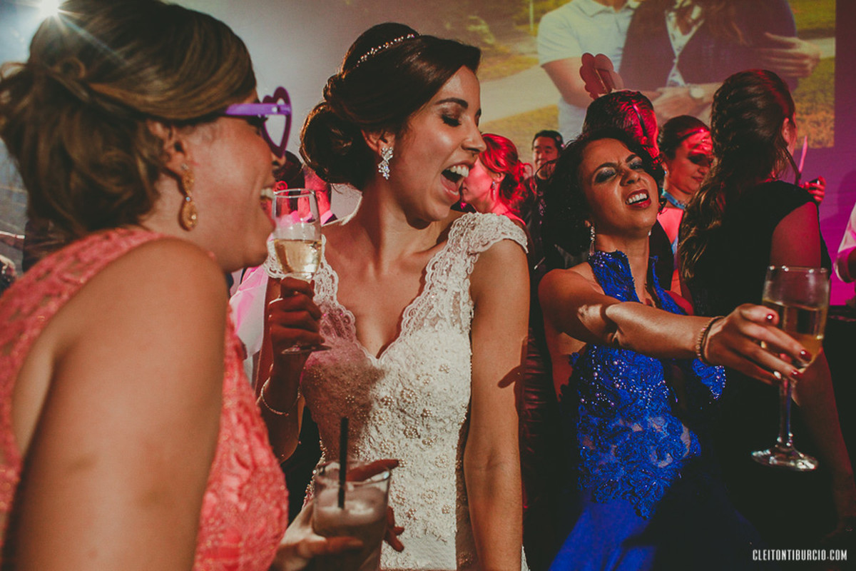 Mariana e Paulo | Igreja do Calvário e Buffet Colonial