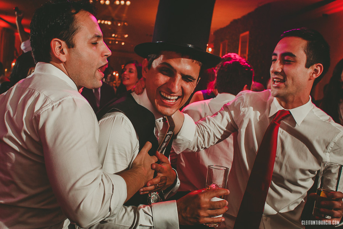 Mariana e Paulo | Igreja do Calvário e Buffet Colonial