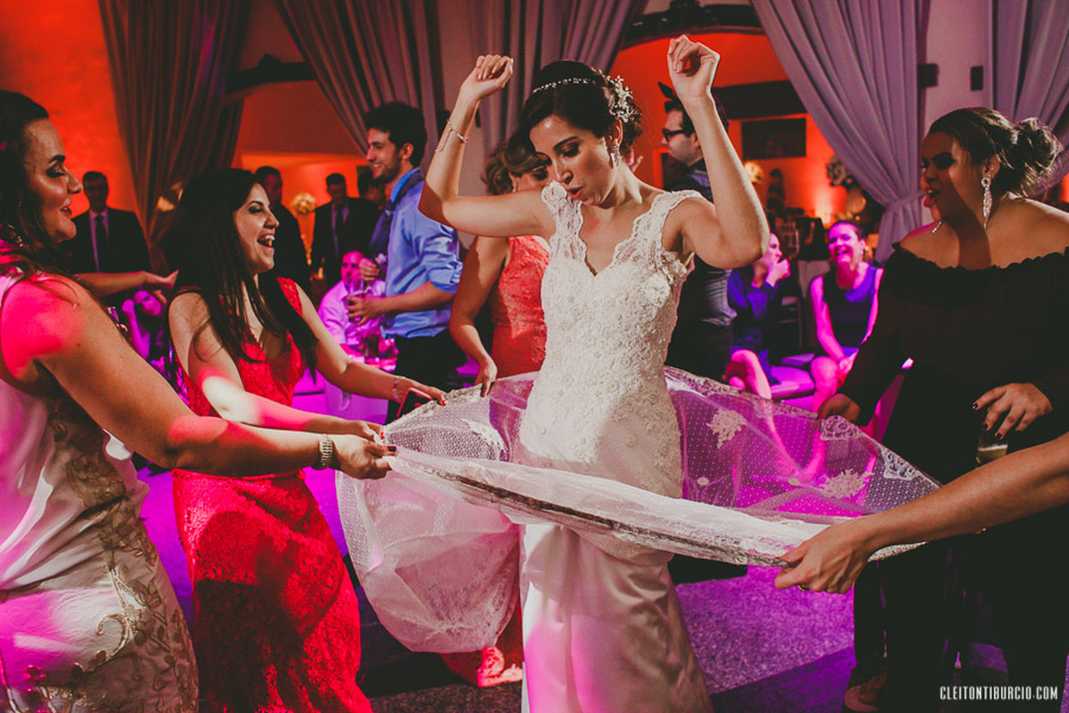 Mariana e Paulo | Igreja do Calvário e Buffet Colonial