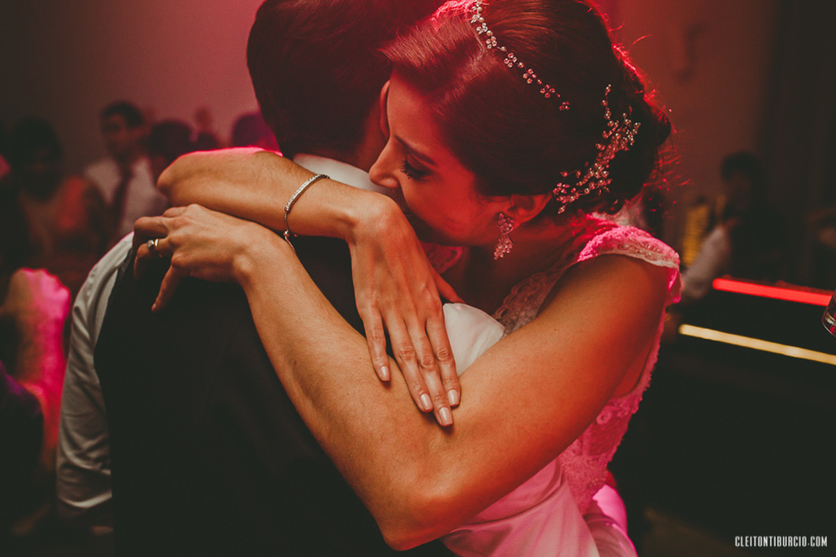 Mariana e Paulo | Igreja do Calvário e Buffet Colonial
