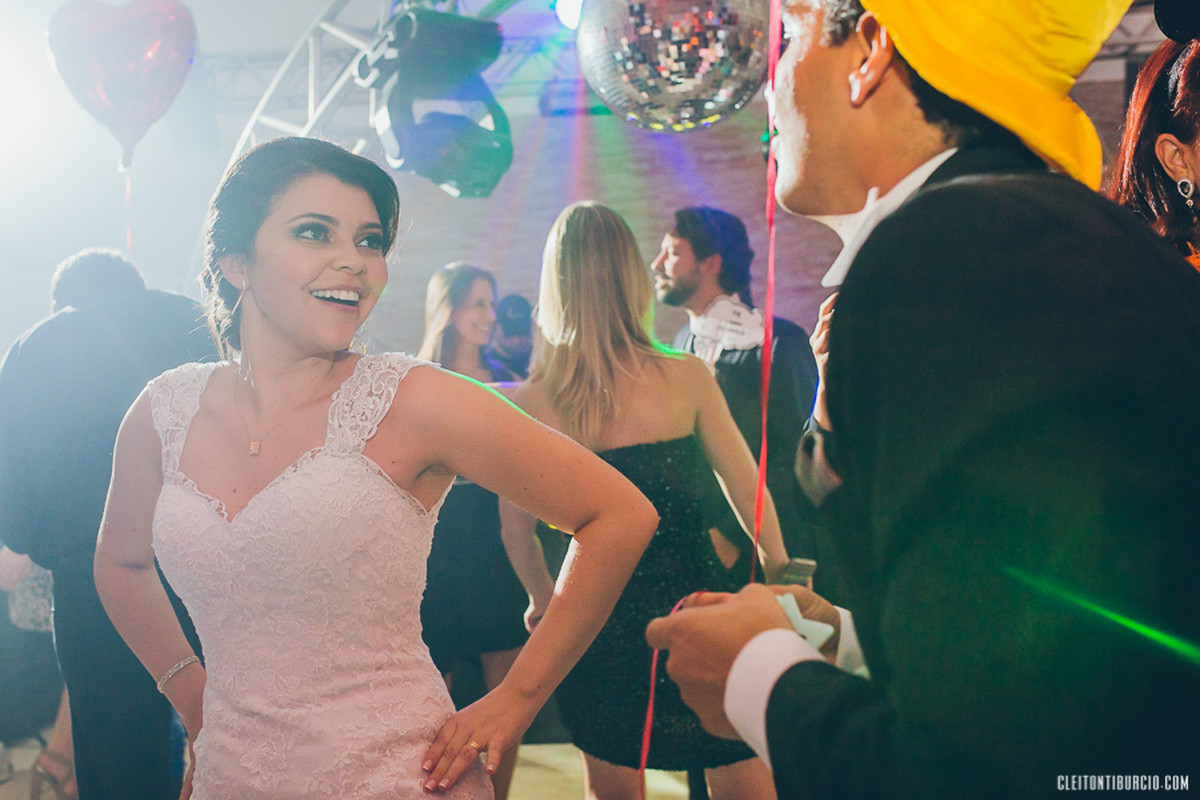 Viviane e David | De amigos de escola para Marido e Mulher