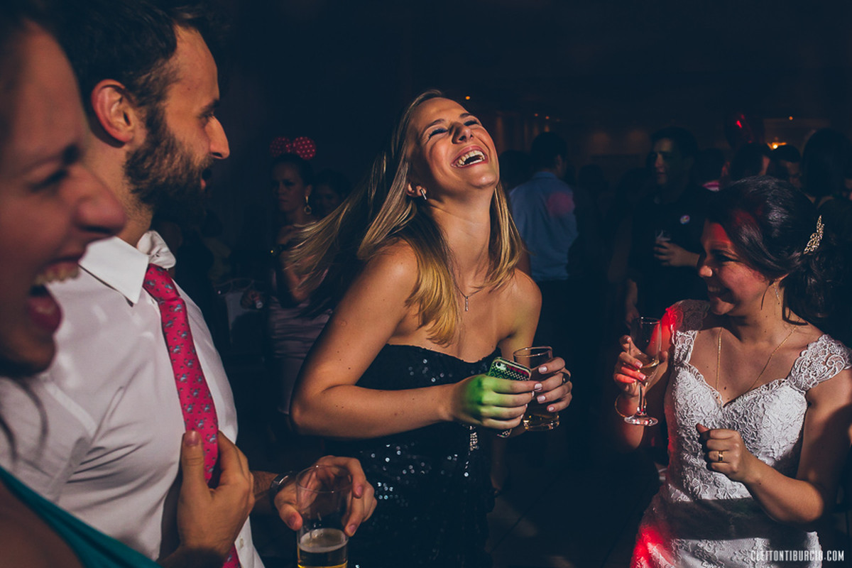 Viviane e David | De amigos de escola para Marido e Mulher