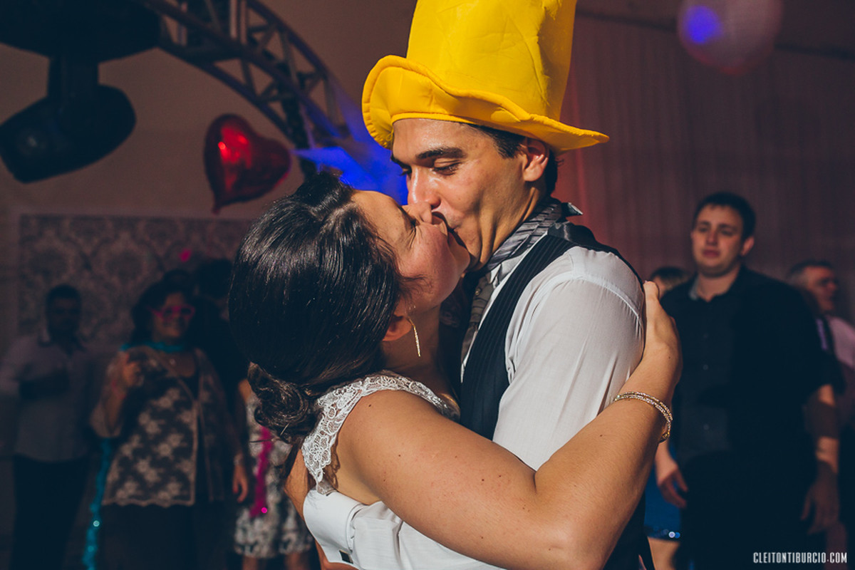 Viviane e David | De amigos de escola para Marido e Mulher