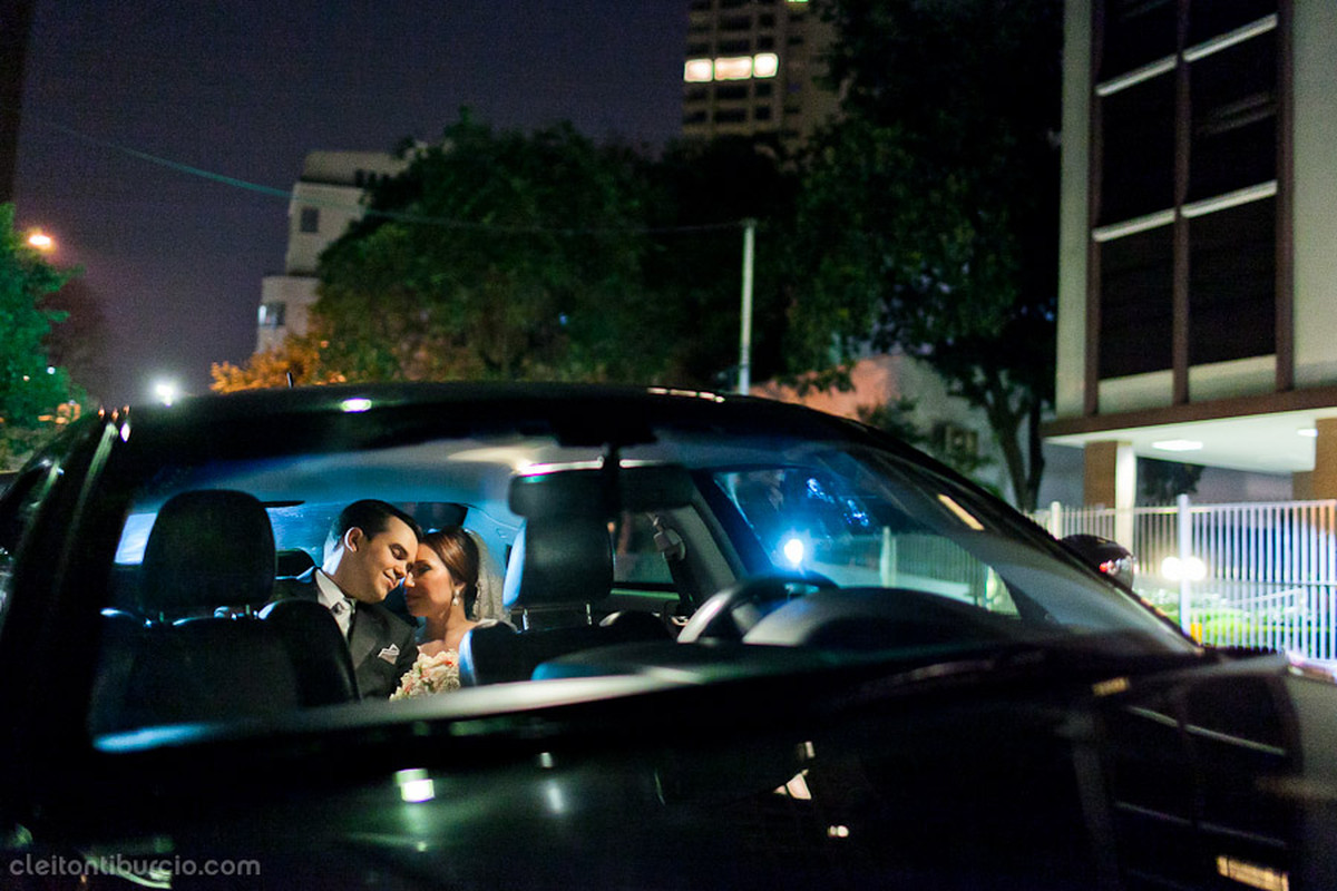 Juliana e Renato | Igreja Santa Terezinha | Fotógrafo de casamento SP
