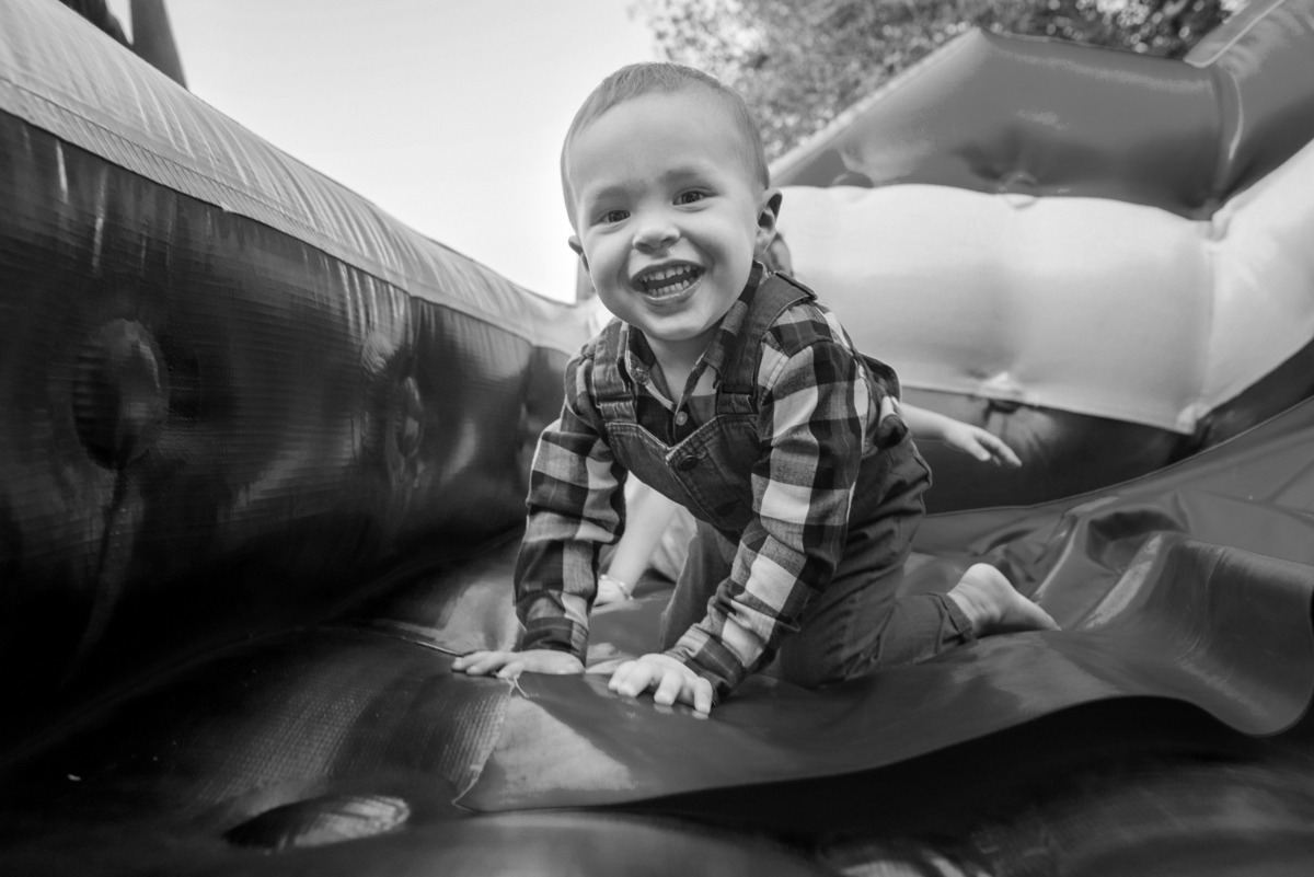 festa infantil tema fazenda, enrico 2 anos, Porecatu-PR, Londrina PR, festa de menino, foto jornalista aniversario infantil