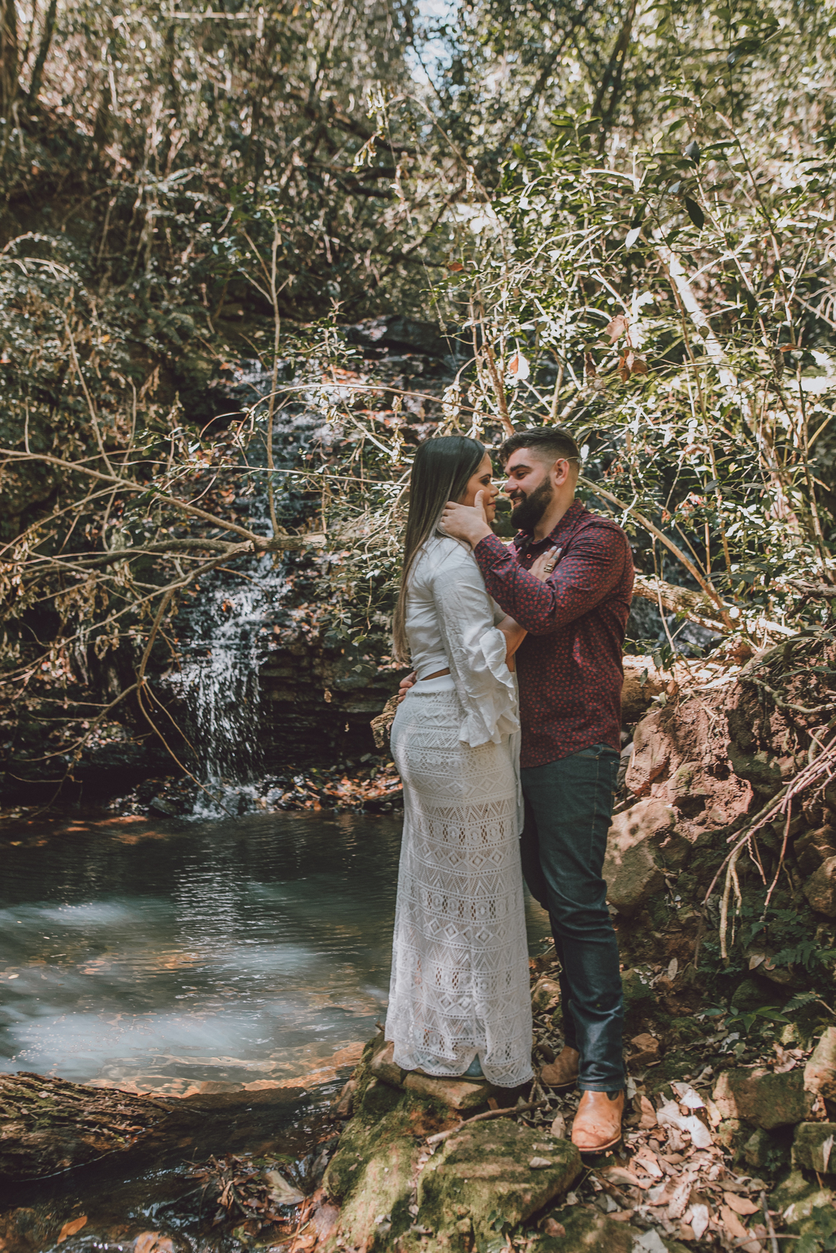 Faxinal PR , Londrina-PR,  ensaio de casal em Ibiporã, ensaio de casal em cambé ensaio de casal na cachoeira